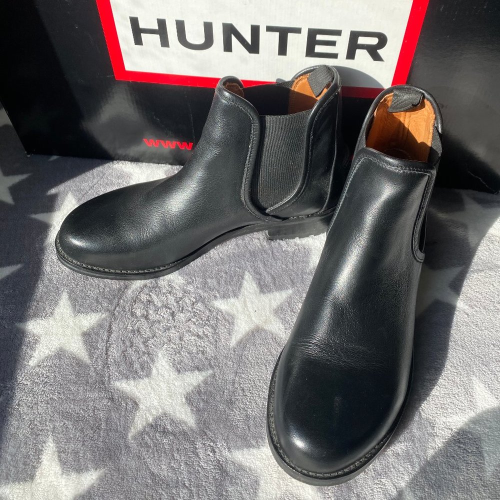 Hunter Black Leather Chelsea Boots Women's 7/US 38/EU - New WITHOUT Box - RARE!
